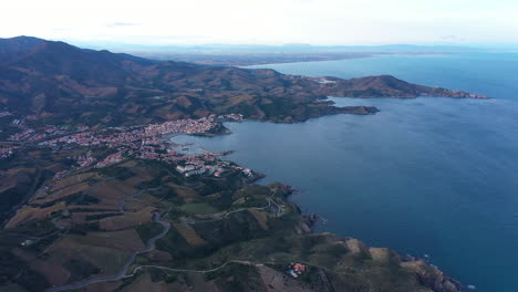 Costa-Bermellón-Mar-Mediterráneo-Vista-Aérea-Banyuls-sur-mer-Puerto-Vendres